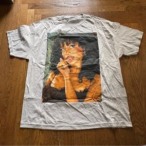 Tyla Graphic Portrait T-Shirt | Official Merch | Size 2XL | White | 2024